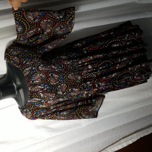 M off-shoulder Floral Boho Top - Picture 10 of 10